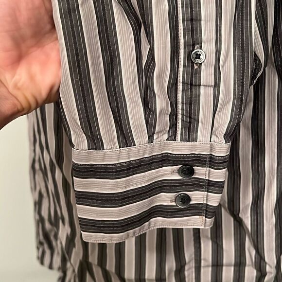 Men’s Calvin Klein Button Down Dress Shirt - Picture 4 of 7